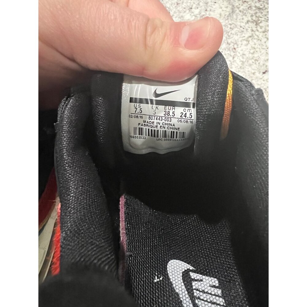 Nike Air Max 95 'Multicolor Pony Hair' 807443-003 - Size 7.5 - Picture 8 of 8